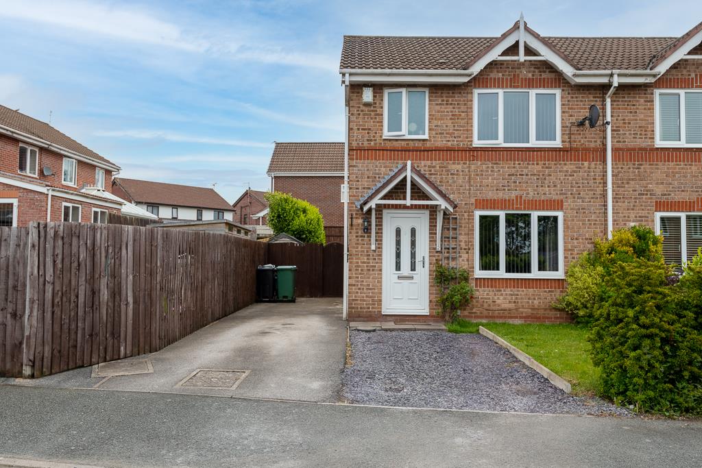 Redstone Drive, Winsford CW Estate Agents